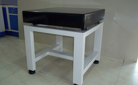 Anti Vibration Table